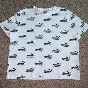 PUMA Classic Logo tshirt